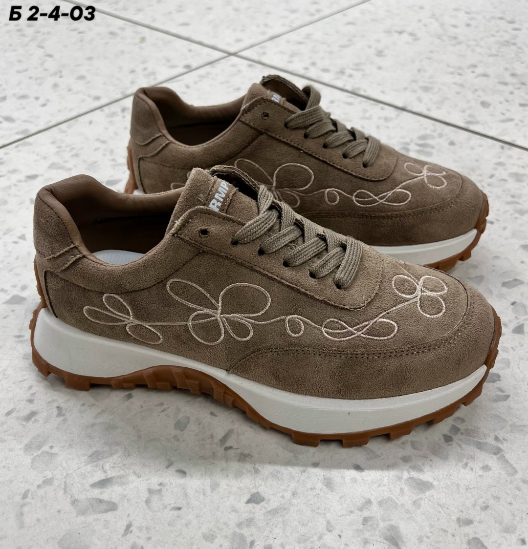 ,кроссовки женские,кроссовки бежевые,замшевые кроссовки, женская