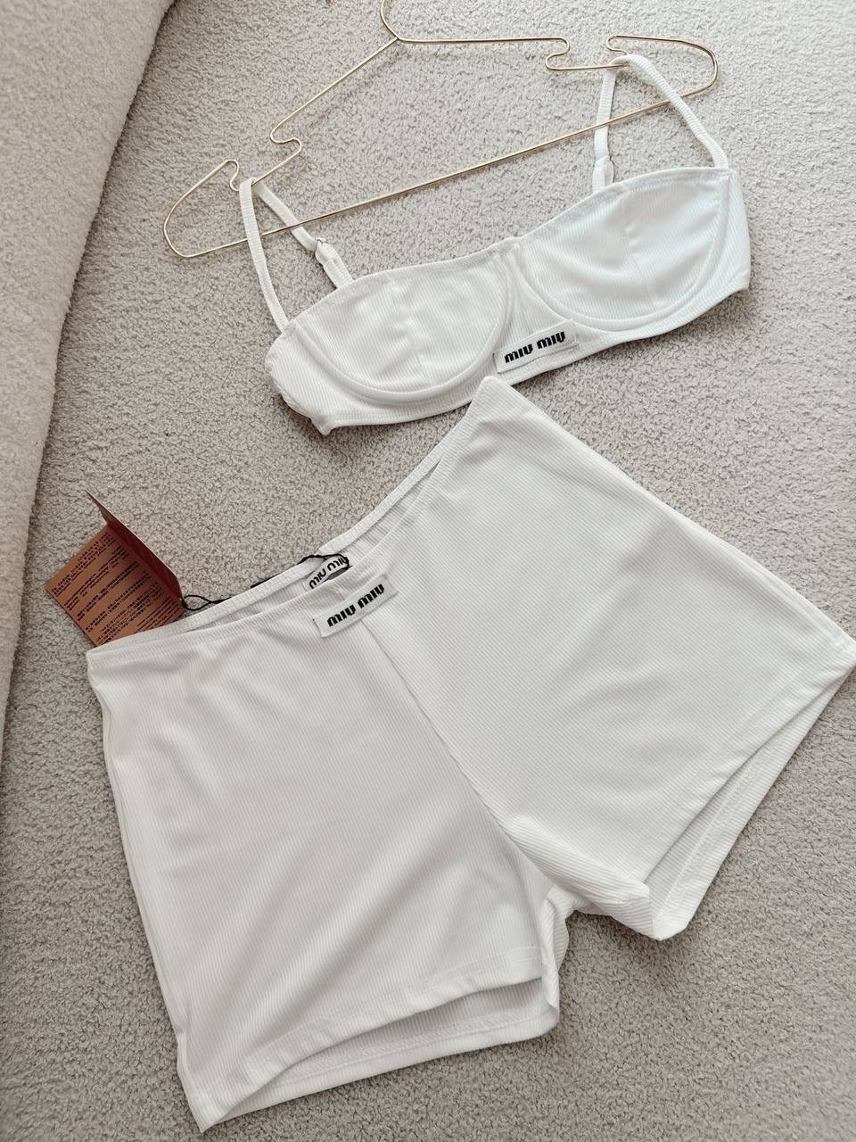 комплект нижнего белья,комплект женского нижнего белья,женская нижнее белье,комплект женского белья,белье женское