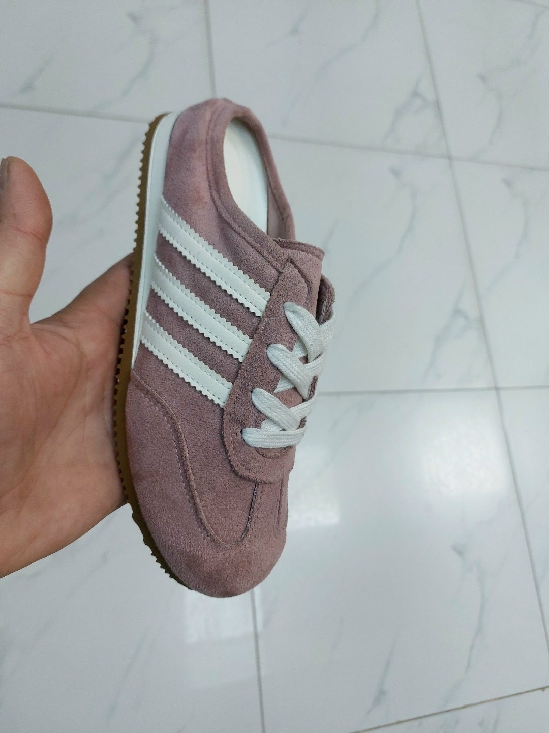 ,женские кроссовки,обуви, женская,кроссовки замшевые