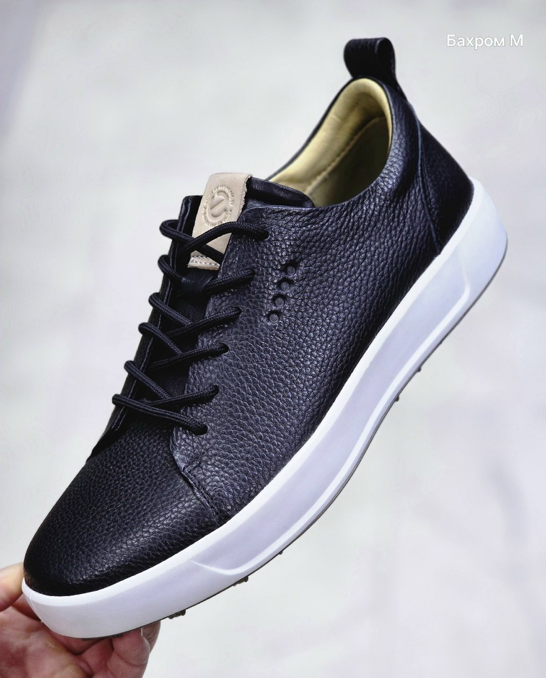 ,кроссовки ecco,мужские кеды,кожаные кроссовки,мужская