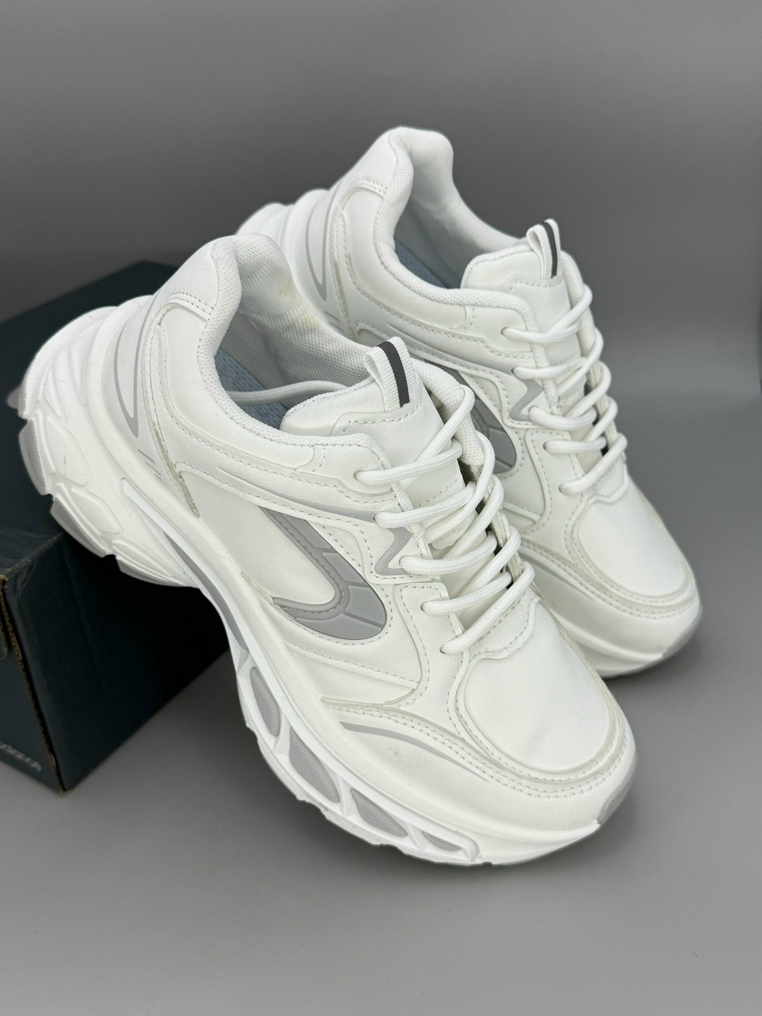 женские кроссовки,кроссовки,кроссовки для женщин,кроссовки белая,белые кроссовки женские