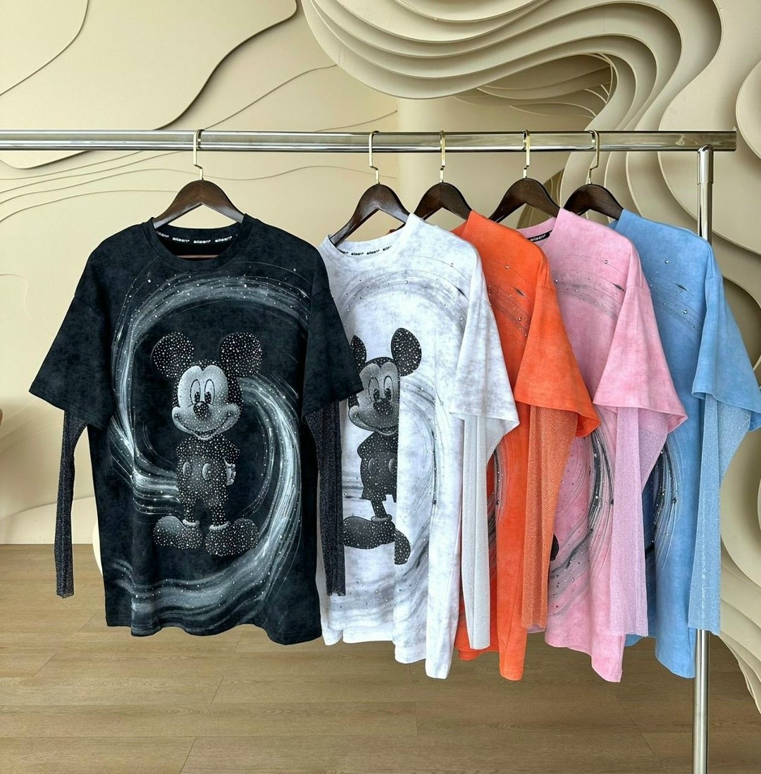 женская футболка,свитшот женская,кофта женская,футболки женская оверсайз,свитшот оверсайз с принтом "микки маус"