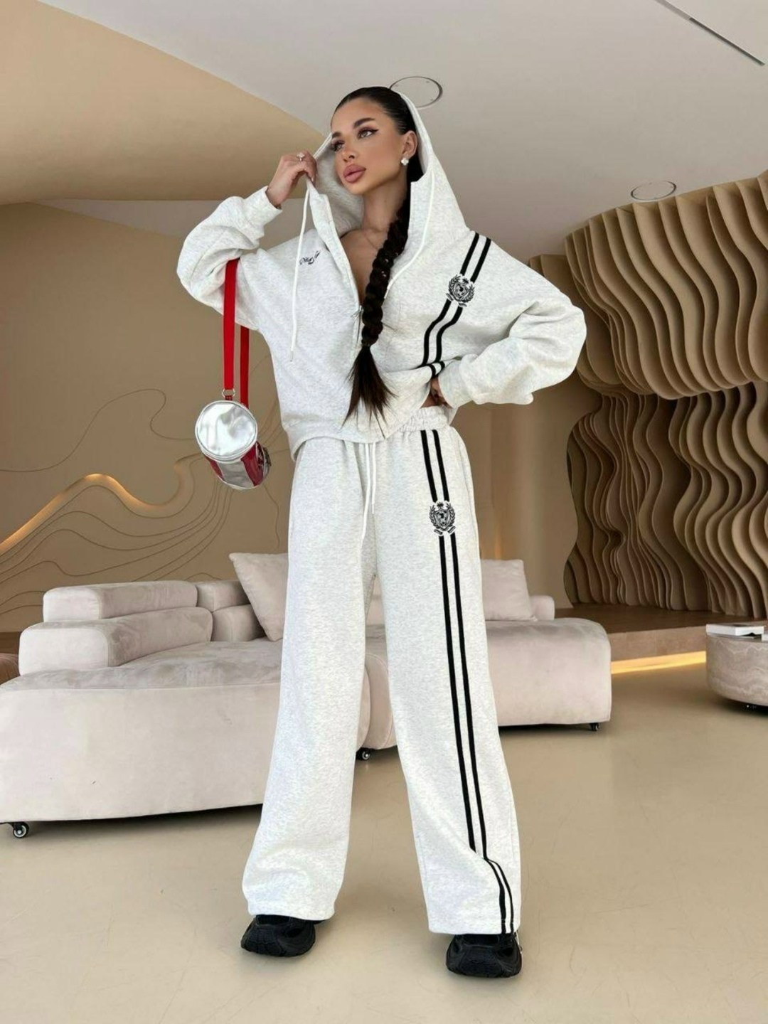 стильные костюмы,женский спортивный костюм,спортивный костюм,костюм белый,женский костюм