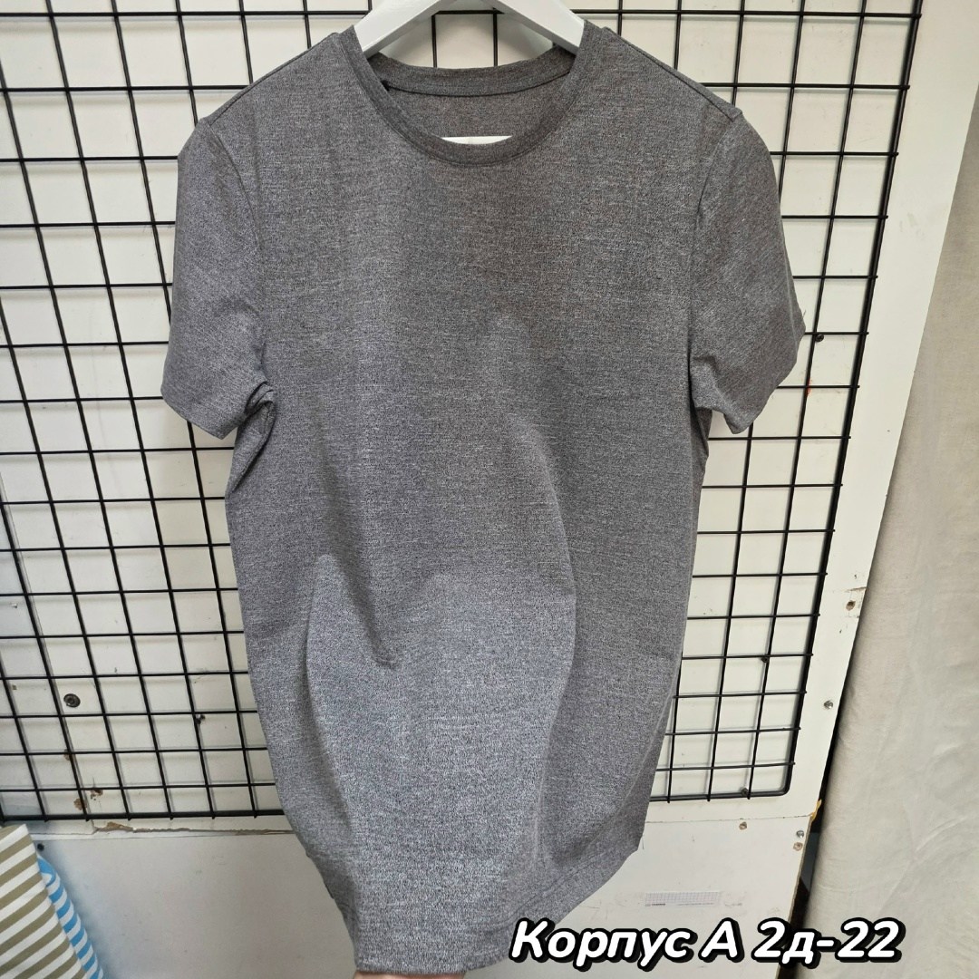 футболки мужские,брутальные мужчины,мужчин,мужская мода,мужчина мускулистый