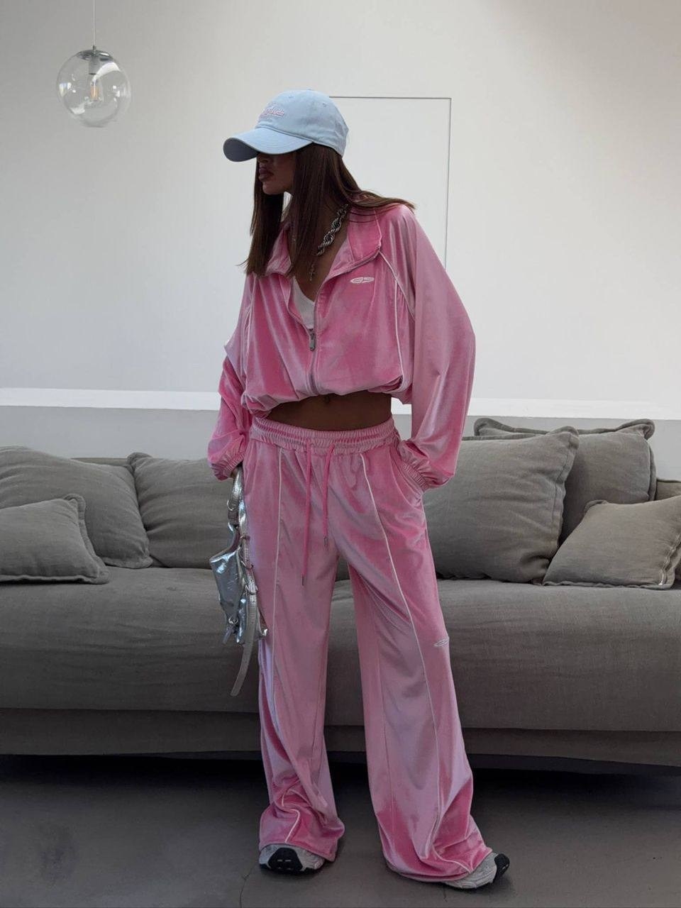 белый спортивный костюм в стиле celine,женский спортивный костюм,костюм спортивный celine,спортивный костюм,женский костюм