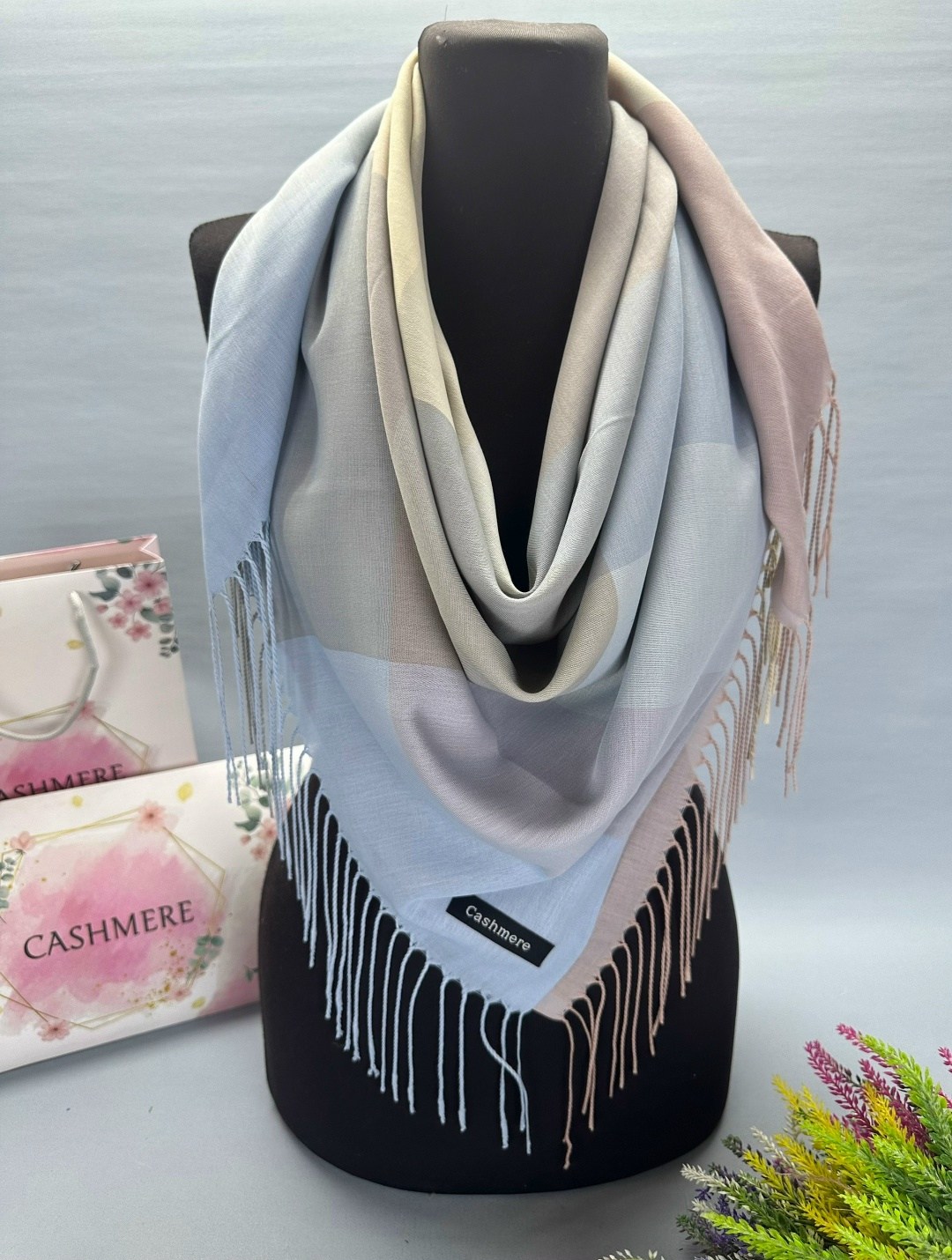 платки кашемир,шарфы и платки,теплый кашемировый платок,платок женский теплый,шарф платок кашемир