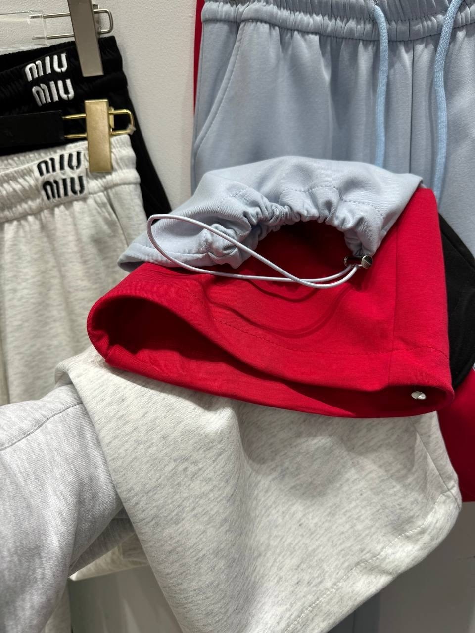 стиль оверсайз,штаны оверсайз,штаны широкие спортивные джоггеры оверсайз matez,спортивные брюки оверсайз