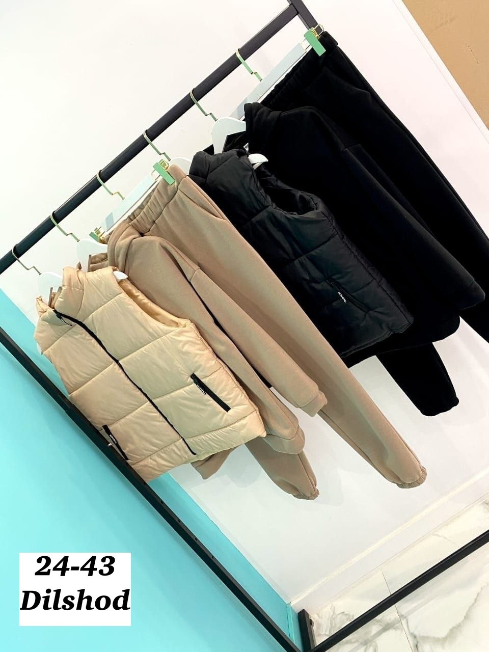 костюм женский тройка,женский теплый спортивный костюм с жилеткой,спортивный женский костюм тройка,теплый костюм тройка,костюм женский спортивный тройка с жилетом утепленный