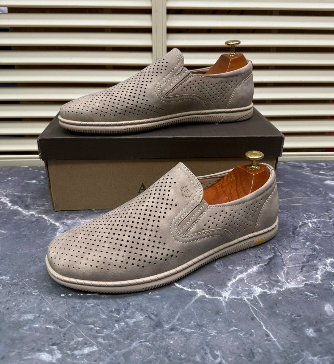 мокасины с перфорацией,туфли летние мужские,туфли мужские летние с перфорацией,туфли мужские летние кожаные с перфорацией,туфли с перфорацией