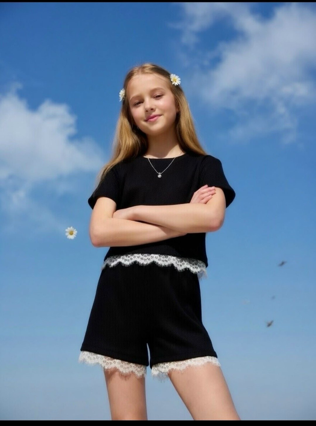 пижама женская,летний костюм для девочек,пижама с шортами,девочка в желтой футболке,комфортная пижама с шортами