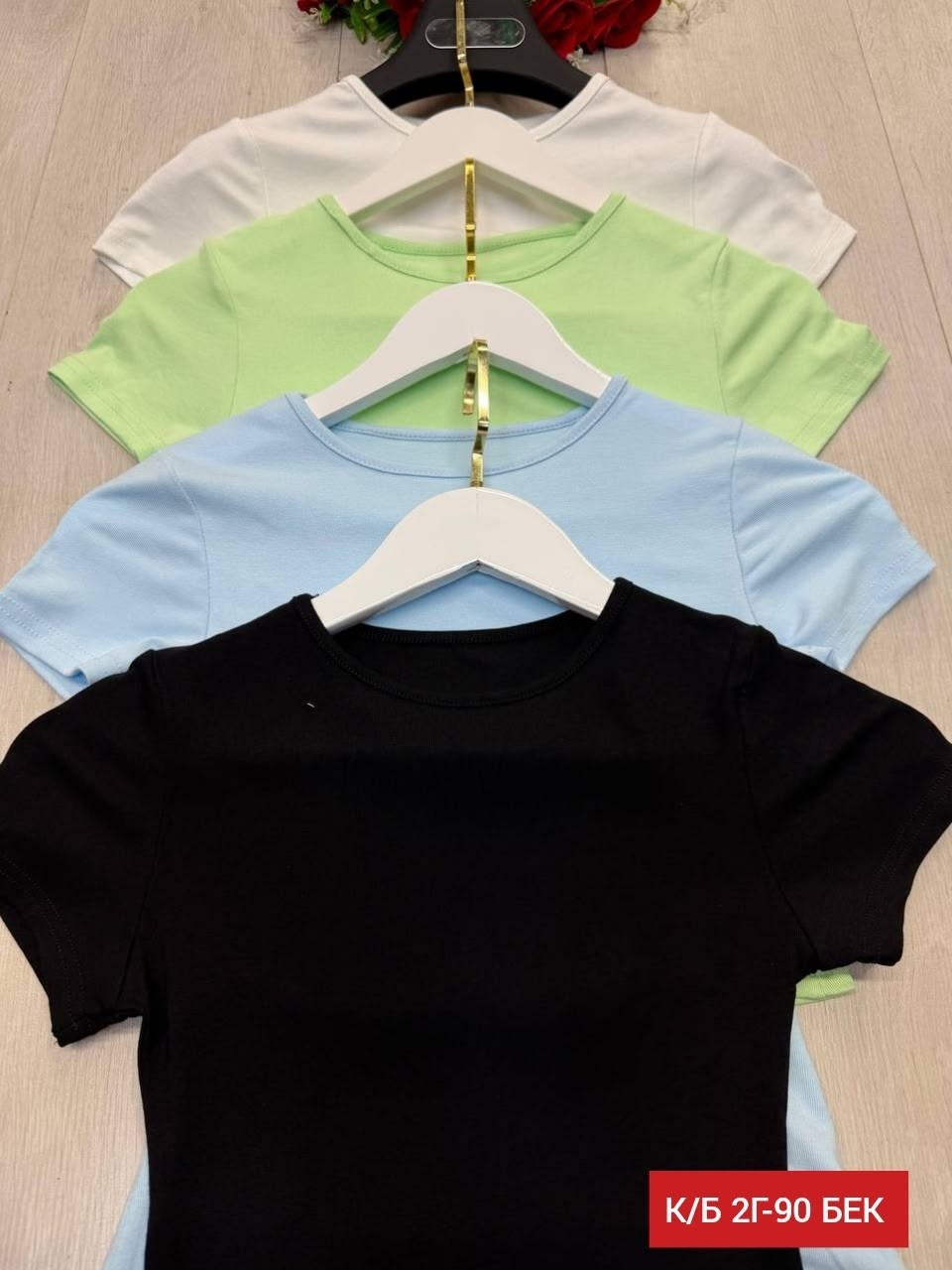 футболка женская голубая,женская футболка,женская базовая футболка,футболки для женщин,однотонная женская футболка