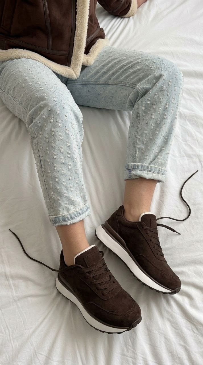 ,кроссовки найк женские бежевые замшевые,замшевые кроссовки,женские кроссовки из натуральной замши,женские кроссовки