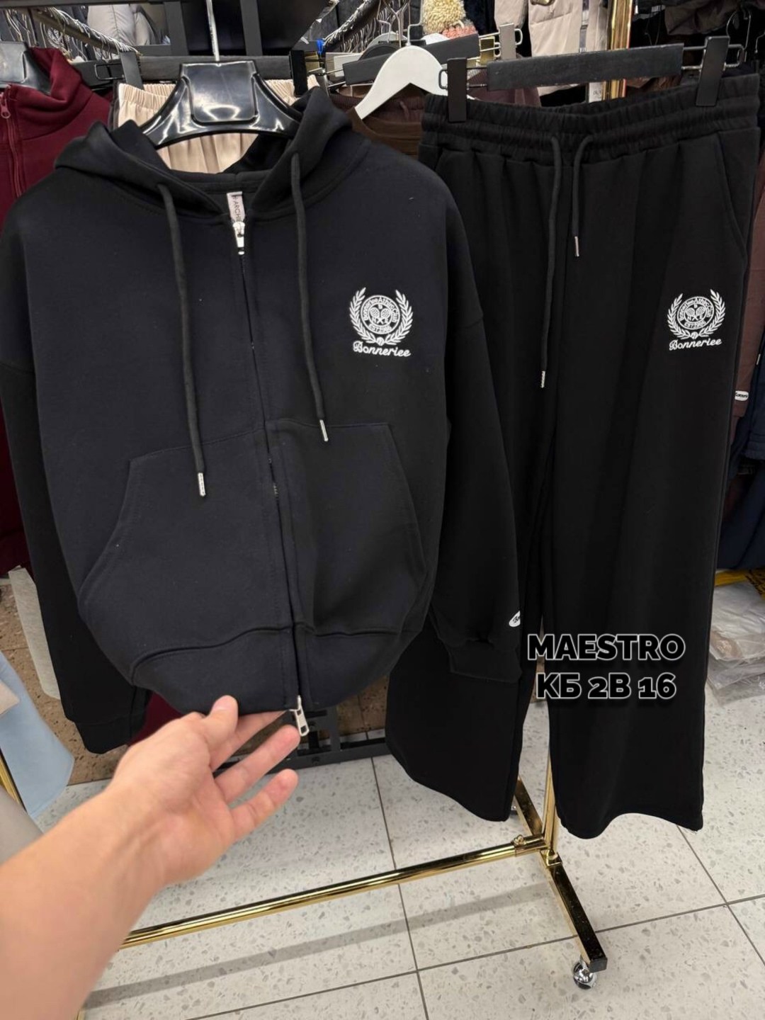 спортивный костюм,женский спортивный костюм,женские костюмы,костюм,костюм на флисе женский