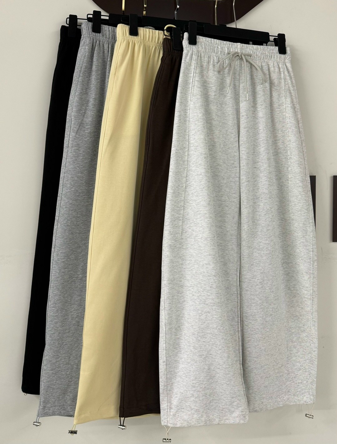 широкие брюки,брюки с широкими штанинами,повседневные брюки,брюки свободные,спортивные брюки