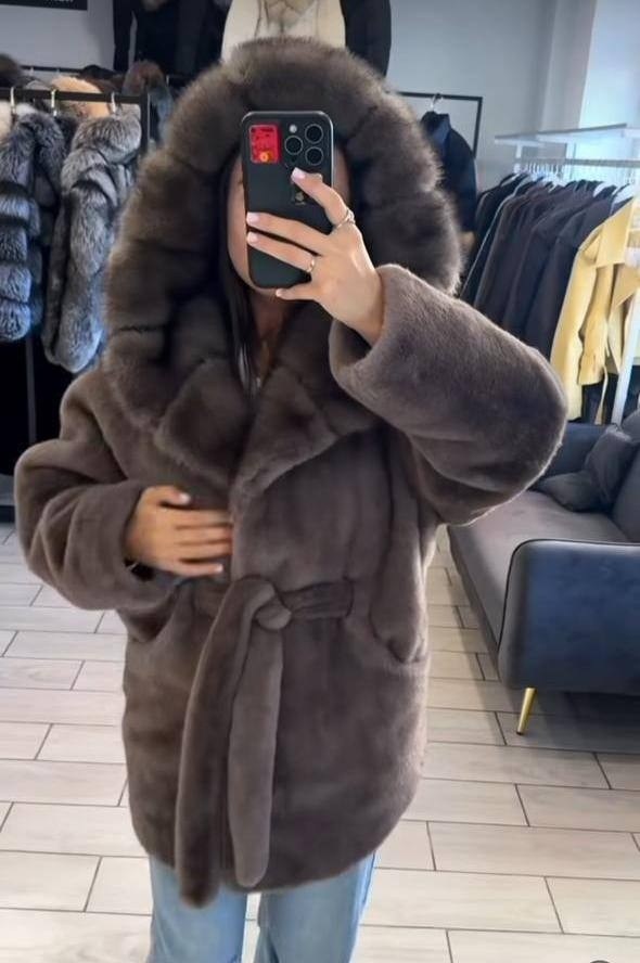 шуба норковая с капюшоном,норковая шуба,шуба норковая nafa с капюшоном из соболя,шуба норковая с капюшоном из куницы,шуба