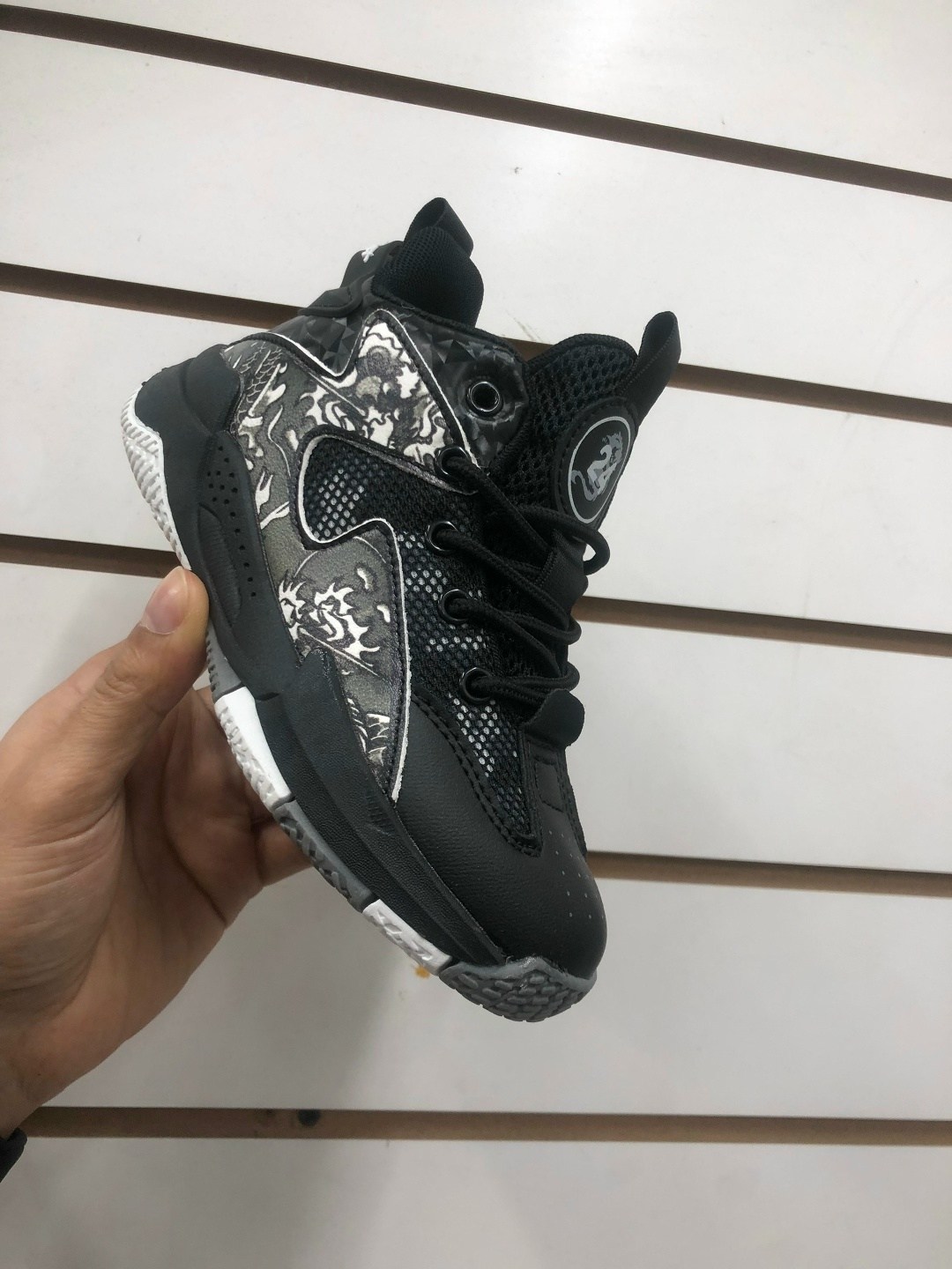 баскетбольные кроссовки,кроссовки детские баскетбольные,баскетбольная ,кроссовки,кроссовки для баскетбола