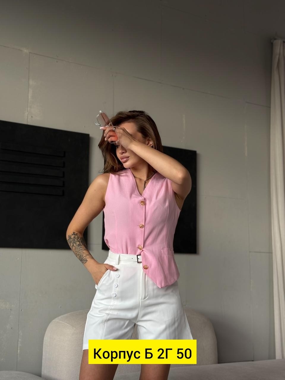 женские жилеты,костюм женский брючный,блузка женская,костюм женский,жилет классический