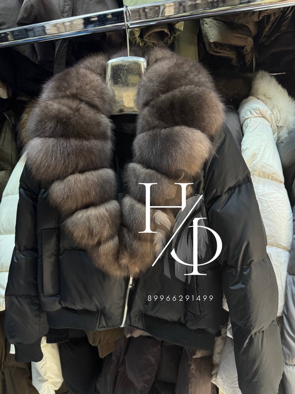 женский пуховик с натуральным мехом,пуховик с натуральный мех,женские пуховики,пуховик с мехом,куртка-бомбер с натуральным мехом песца