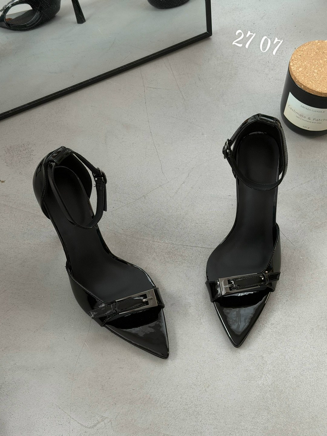 ,босоножки женские,босоножки араз женские,босоножки с ремешками,необычные босоножки