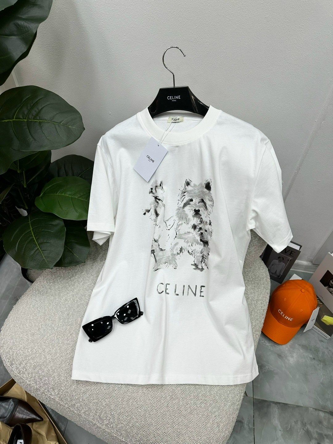 футболки женская,футболки женские мужские,футболки модные,футболка celine,футболка