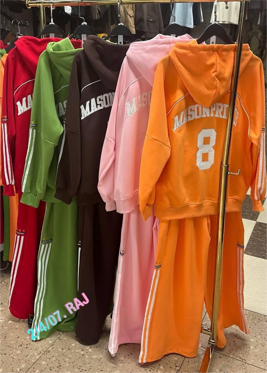 спортивный костюм женский,стильные костюмы,спортивный костюм,костюм спортивный женский зеленый,спортивный костюм спортивные костюмы