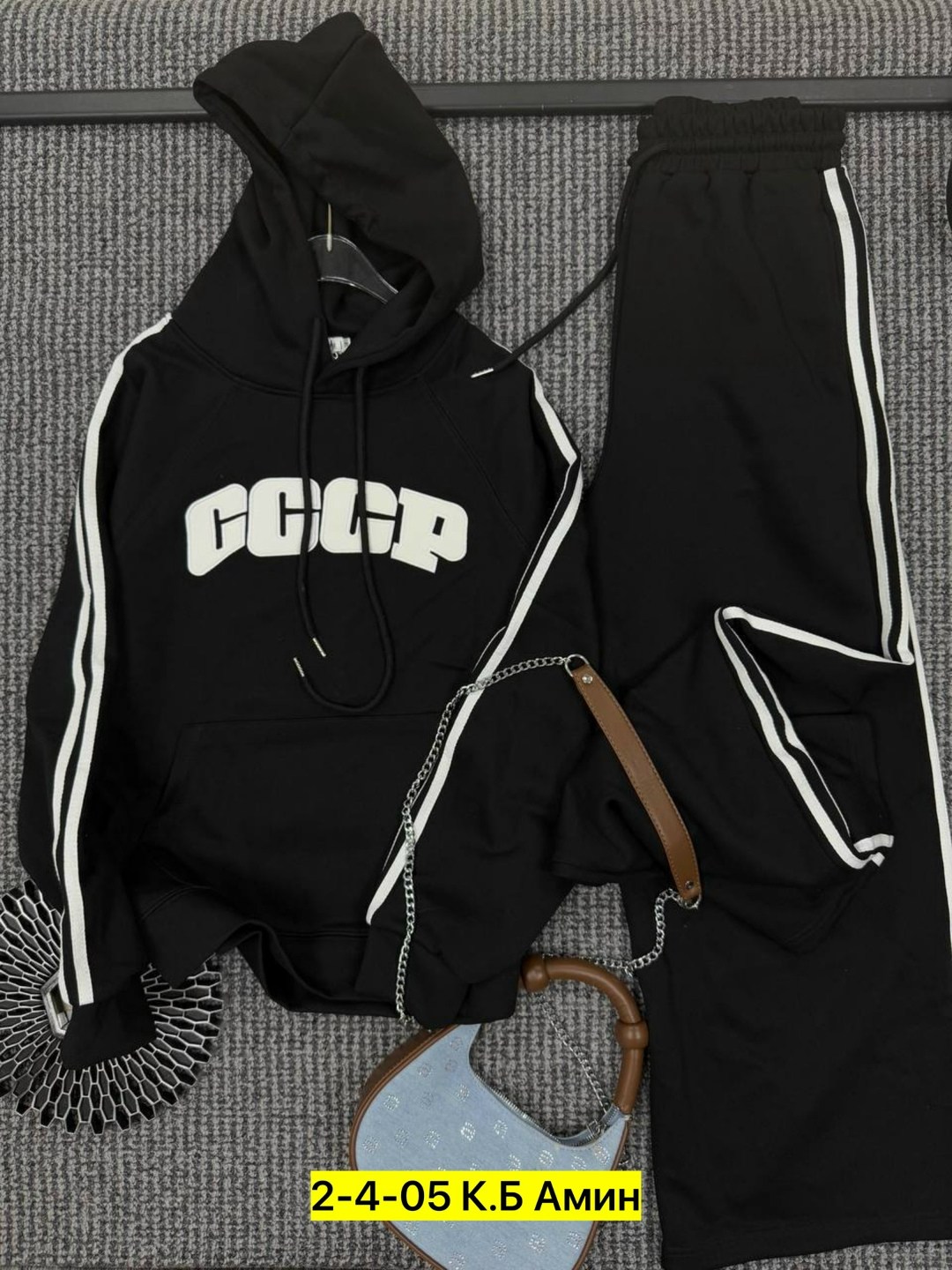 спорт костюм красный женский,костюм ссср,спортивный костюм ссср женский,костюм женский,костюм спортивный женский