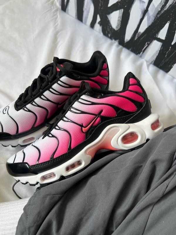 nike air max plus tn,nike air max plus tn pink,кроссовки,nike tn pink,nike air max plus