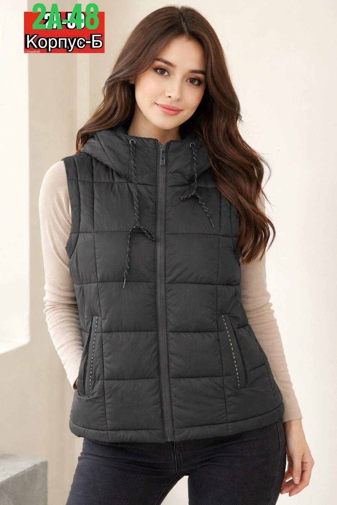 женская жилетка,женский жилет с капюшоном,жилет женский,жилетка,безрукавка