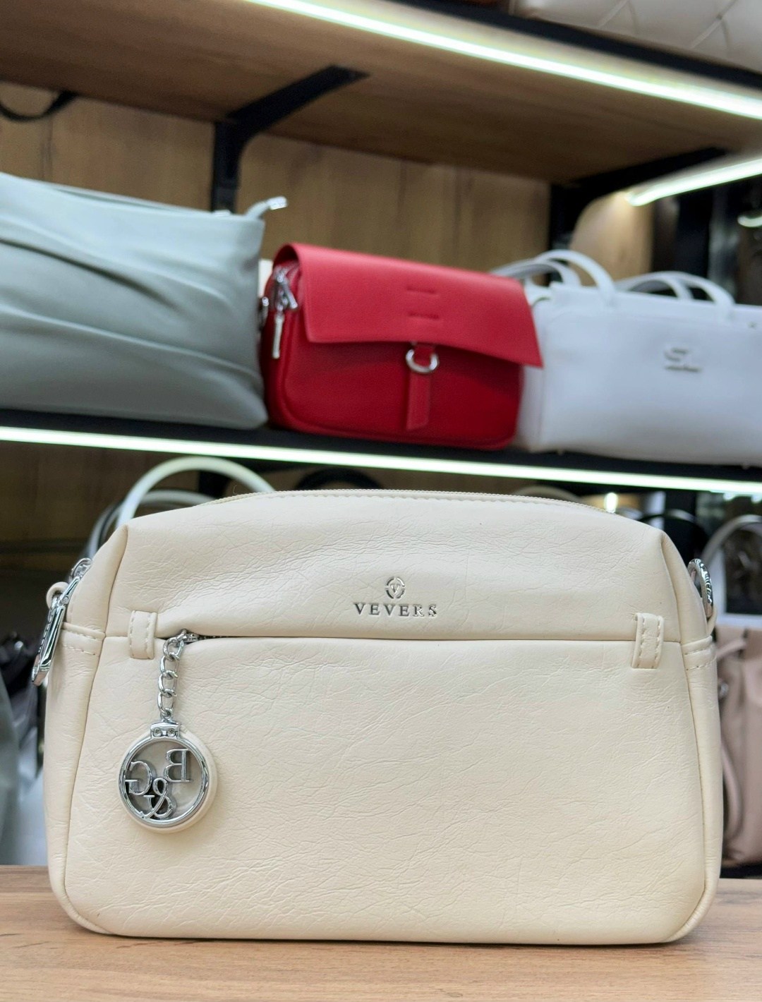 сумки женская,сумка,бежевая сумка,сумочки женские,сумка женская из натуральной кожи