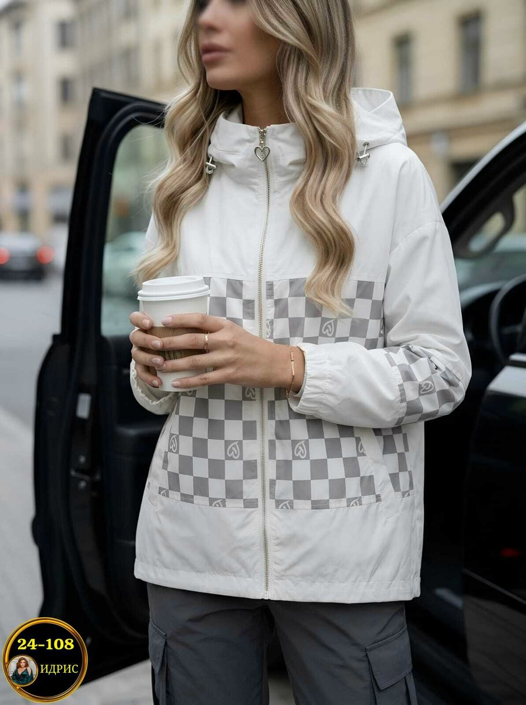 демисезонная куртка,куртка женская демисезонная,ветровка женская,женская куртка,легкая куртка