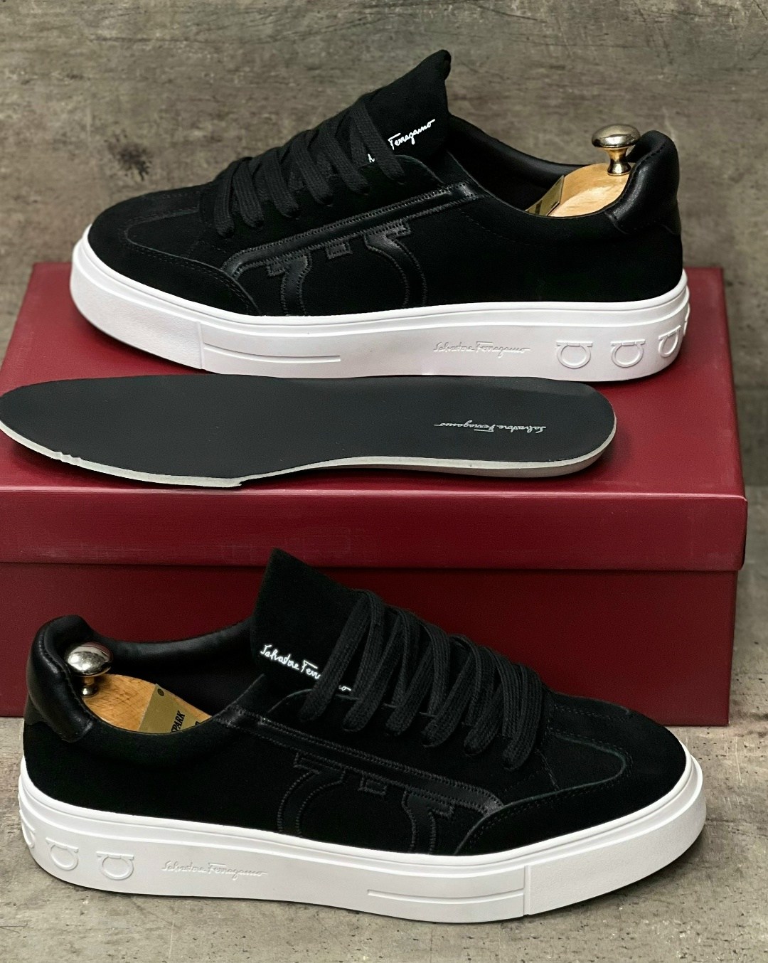 кеды salvatore ferragamo,кеды salvatore ferragamo мужские,мужские кеды salvatore ferragamo из натуральной замши,кеды мужские,мужская