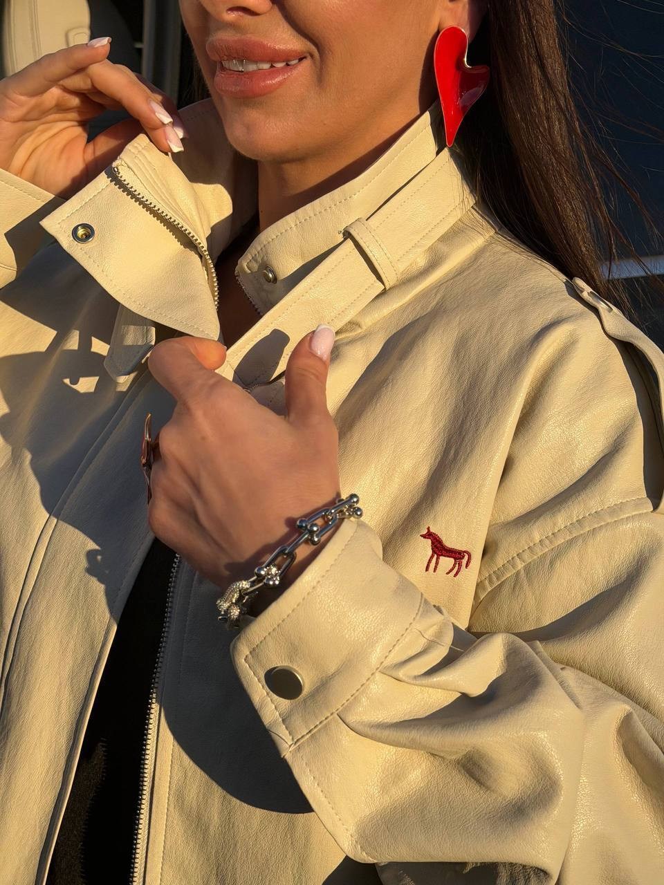 куртка модная,повседневная куртка,женская куртка,куртка бомбер,куртка