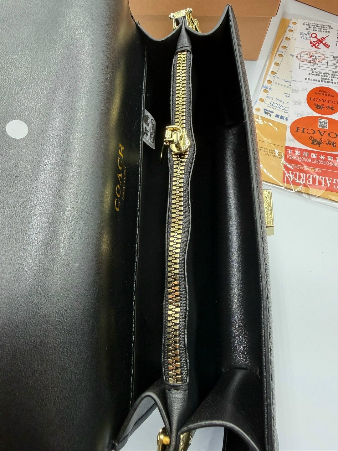 женская сумка coach,сумка coach,сумка кросс боди coach,coach сумка на плечо,брендовая женская сумка coach