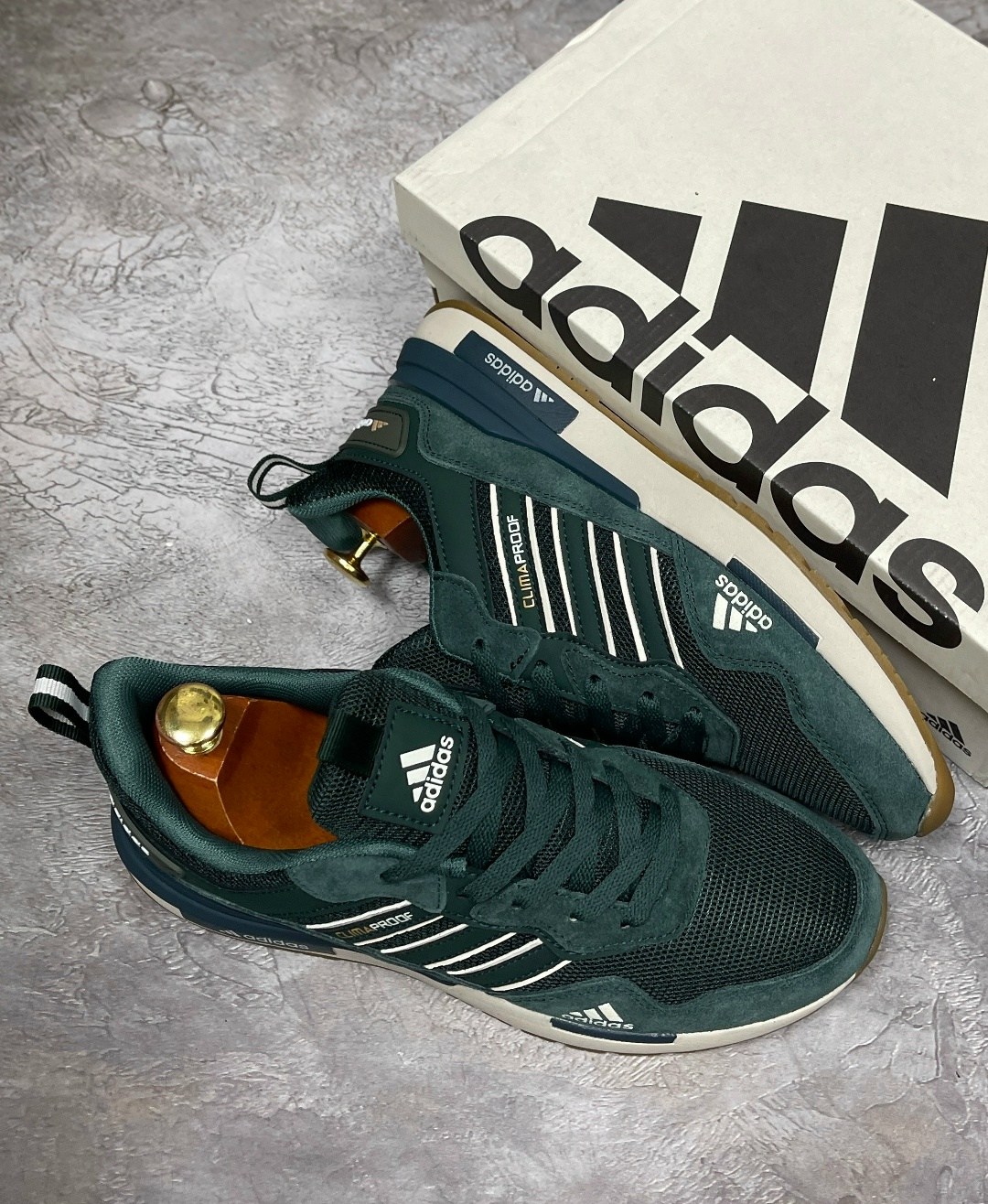 кроссовки мужские adidas,кроссовки adidas,кроссовки адидас зеленые мужские замшевые,кроссовки,адидас зеленые замша