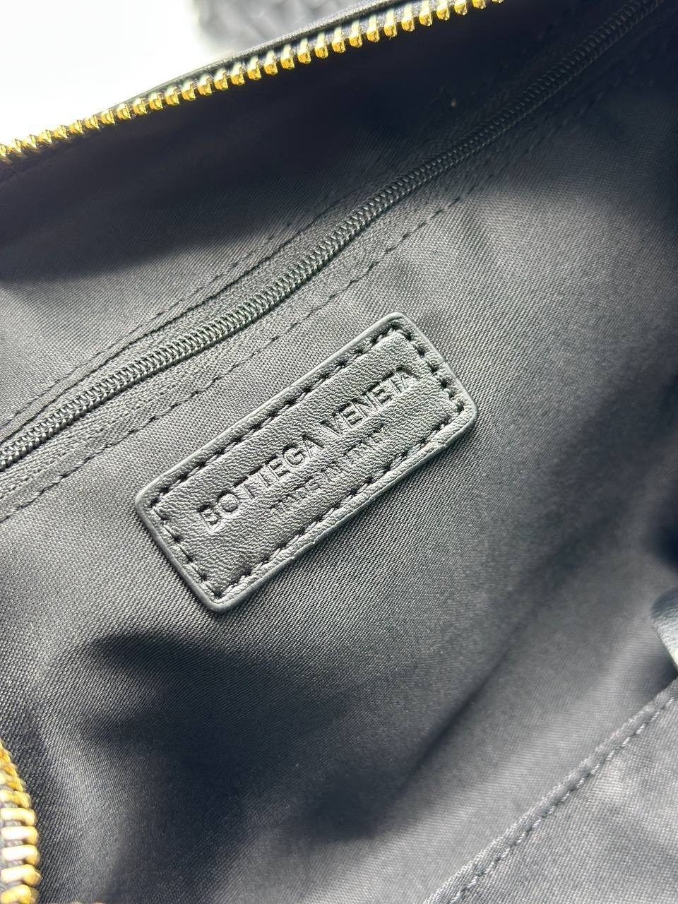 сумка bottega veneta,сумка женская bottega veneta,плетеная сумка,сумка боттега венета,кожаная сумка bottega veneta cabat черная