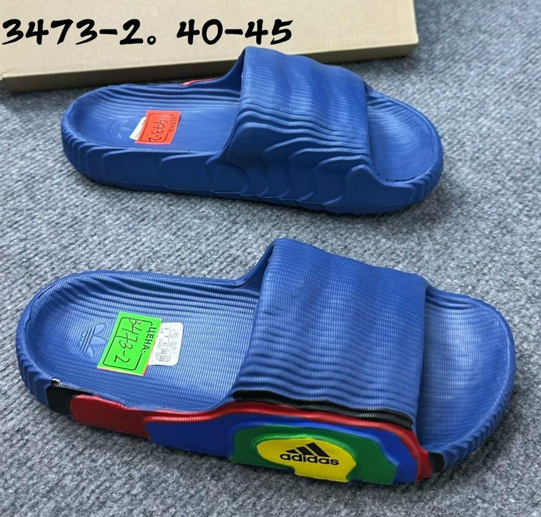 шлепанцы для мужчин,мужские шлепанцы,,тапочки мужские,шлепанцы adidas