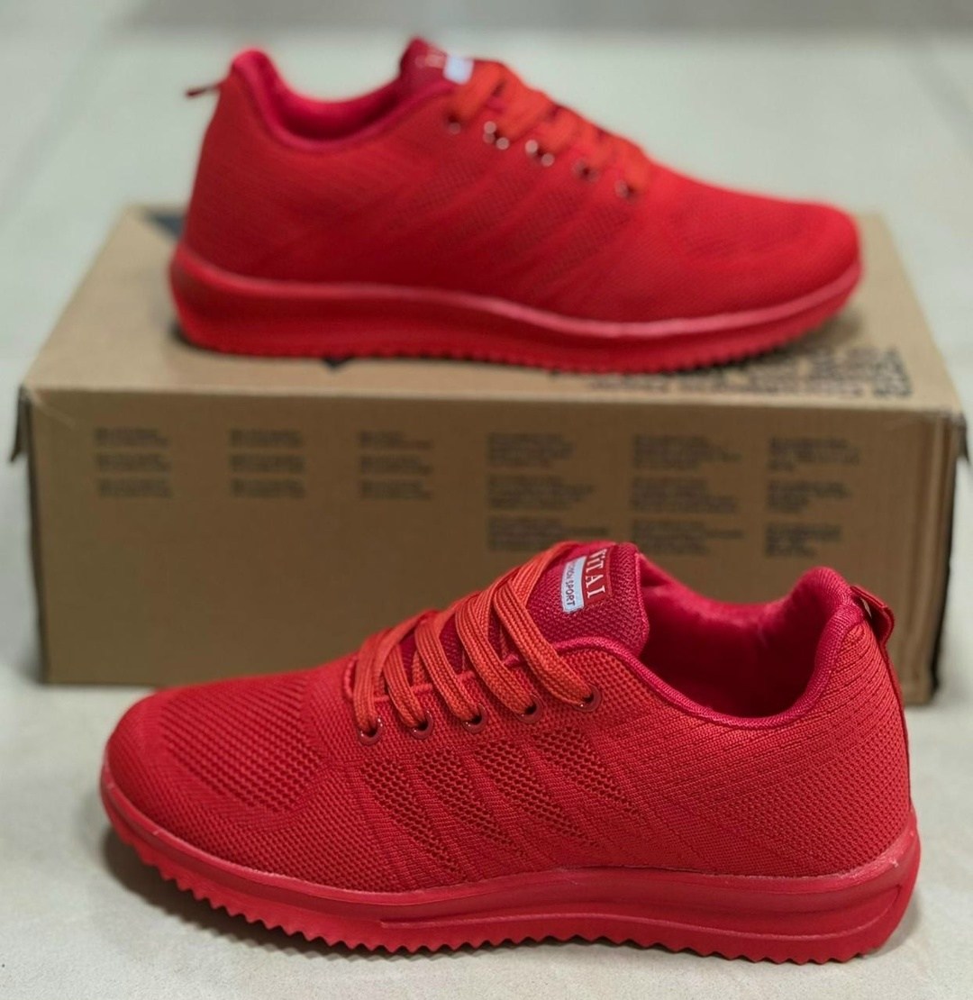 ,красные кроссовки,женские кроссовки,кроссовка,мужской кроссовки