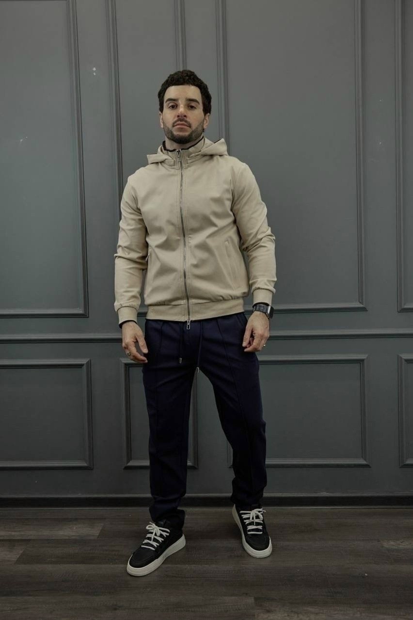 костюм спортивный мужской,костюм спортивный,костюм бежевый,спортивные костюм тонкие,мужская мода