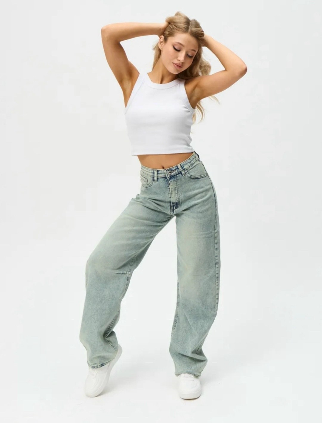 женские джинсы,мешковатые широкие джинсы светло-голубого цвета levi's,джинсы,джинсы широкие,брюки джинсы