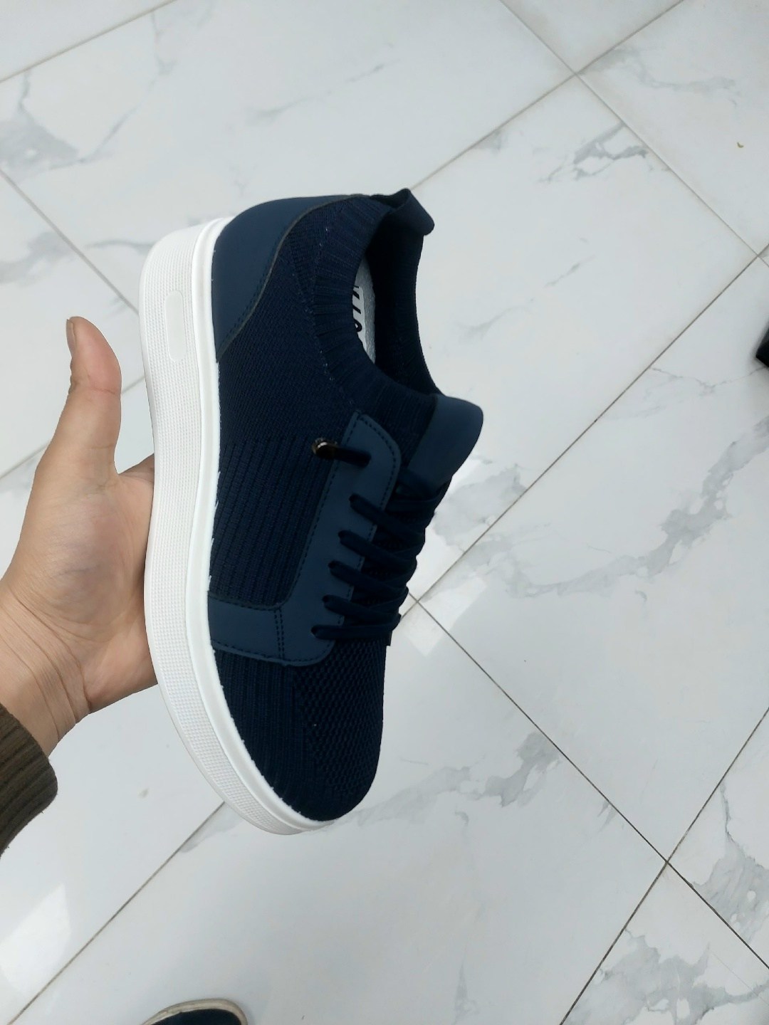 ,кроссовка мужской,кроссовки удобные,мужские кроссовки,кроссовки брендовые