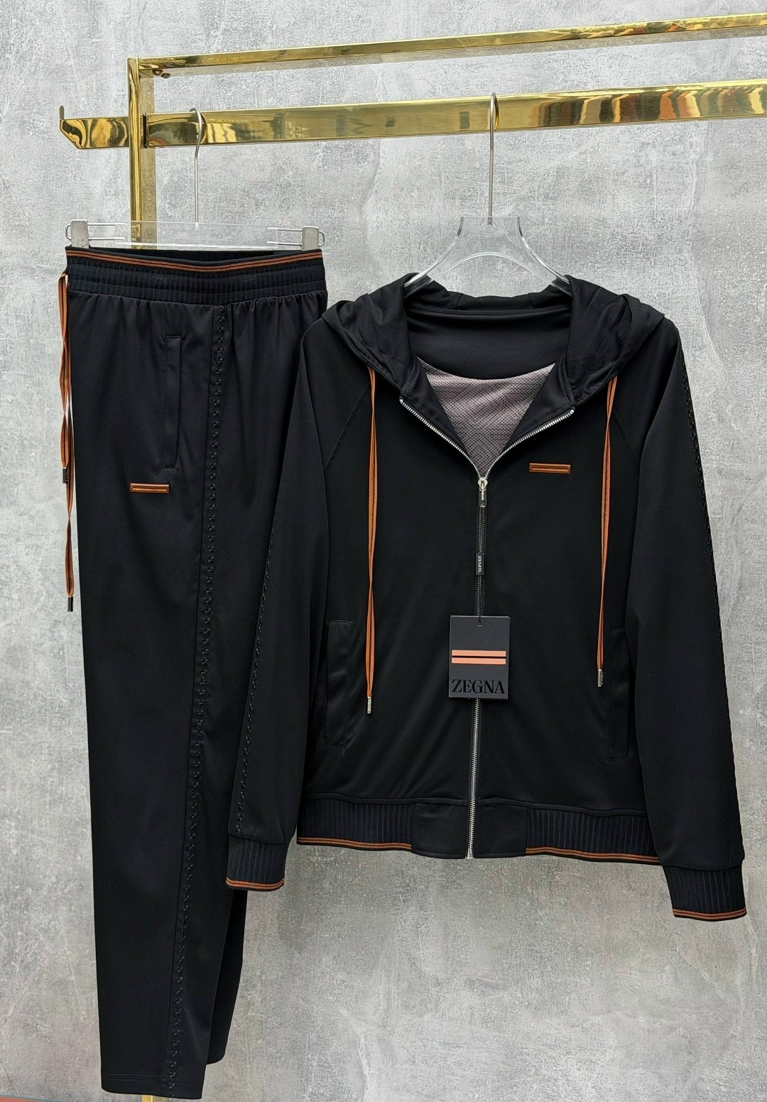 костюм спортивный loro piana,мужской спортивный костюм,костюм спортивный,костюм повседневный спортивный,спортивный костюм kiton