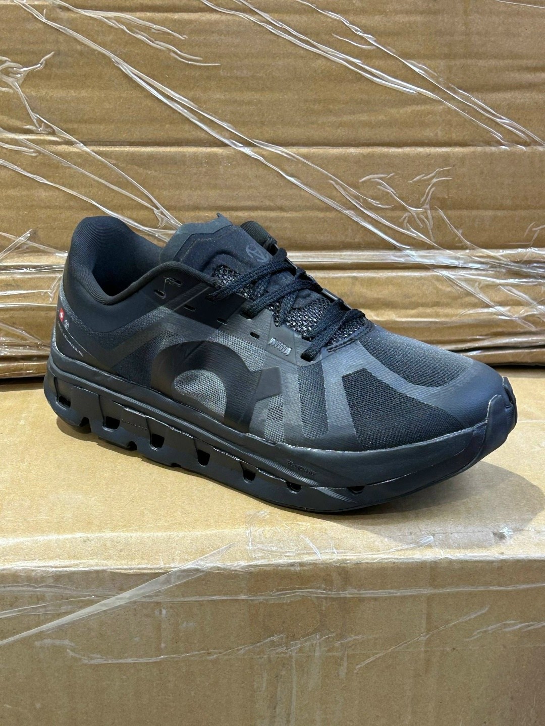 кроссовки,мужские кроссовки cloudsurfer next on цвет black eclipse,черные кроссовки,мужские кроссовки,кроссовки on cloudnova