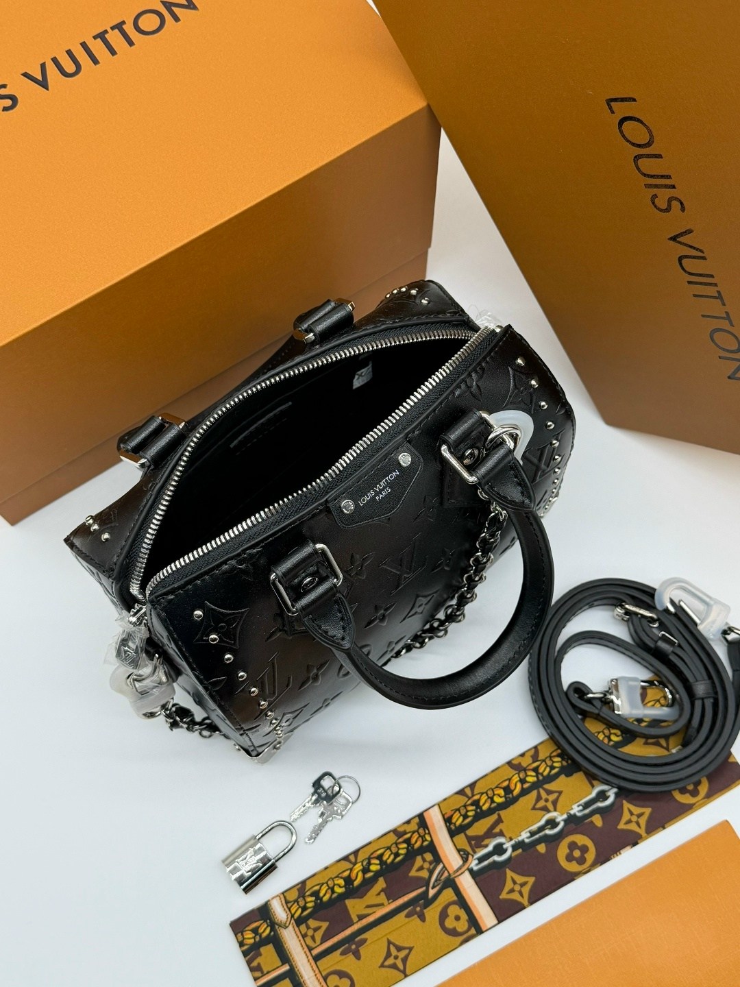 сумка louis vuitton,сумка,женская брендовая сумка,louis vuitton сумка на плечо,сумки женские брендовые