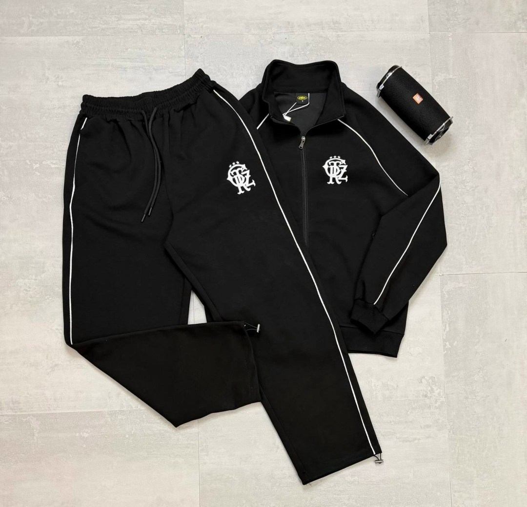 спортивный костюм billionaire,серые спортивные штаны dolce & gabbana bee crown embroidered,костюм спортивный мужской,dolce & gabbana серый спортивный костюм bee crown embroidered мужской,спортивный ко