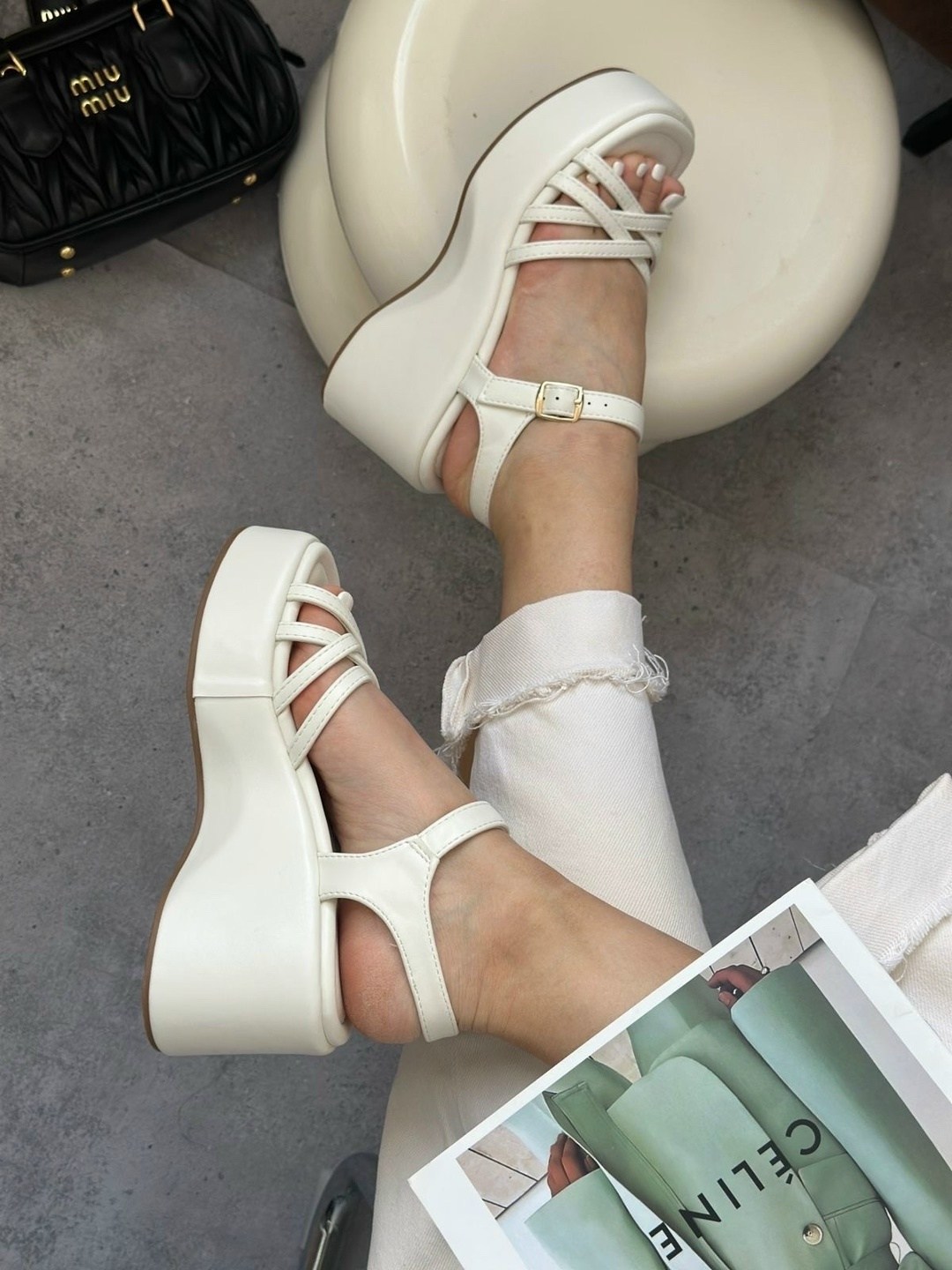 босоножки на платформе,женские босоножки,модные босоножки,босоножки на высокой платформе,модные сандалии