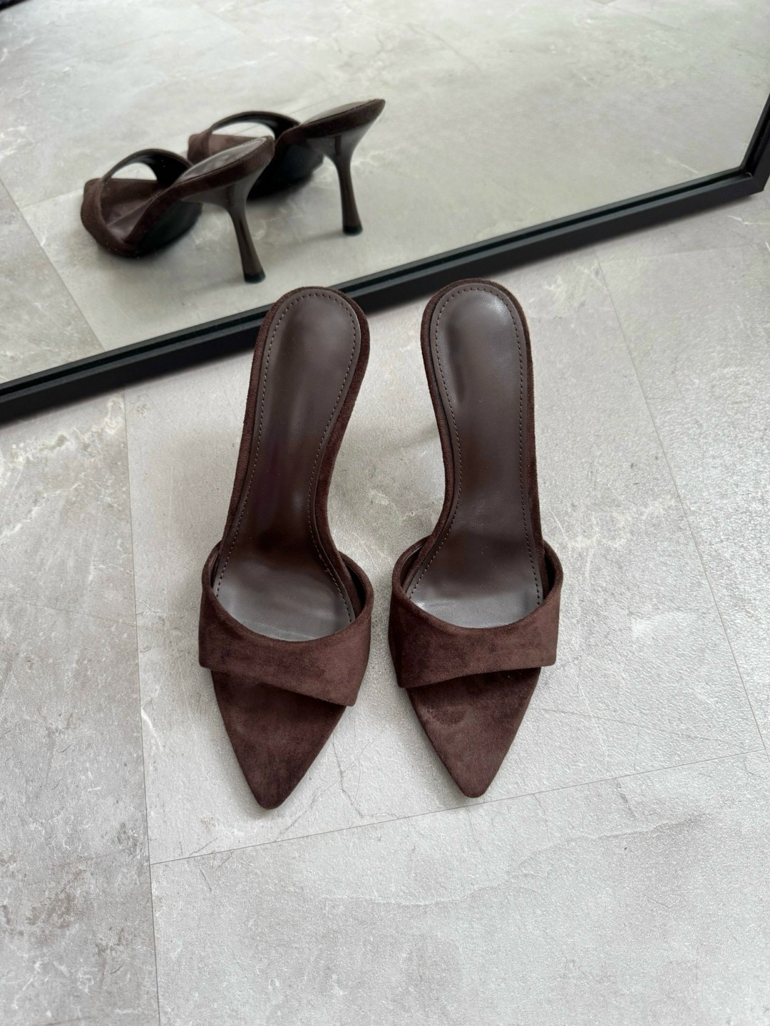 ,замшевые босоножки,босоножки на каблуках,женские шлепанцы,мюли на каблуке