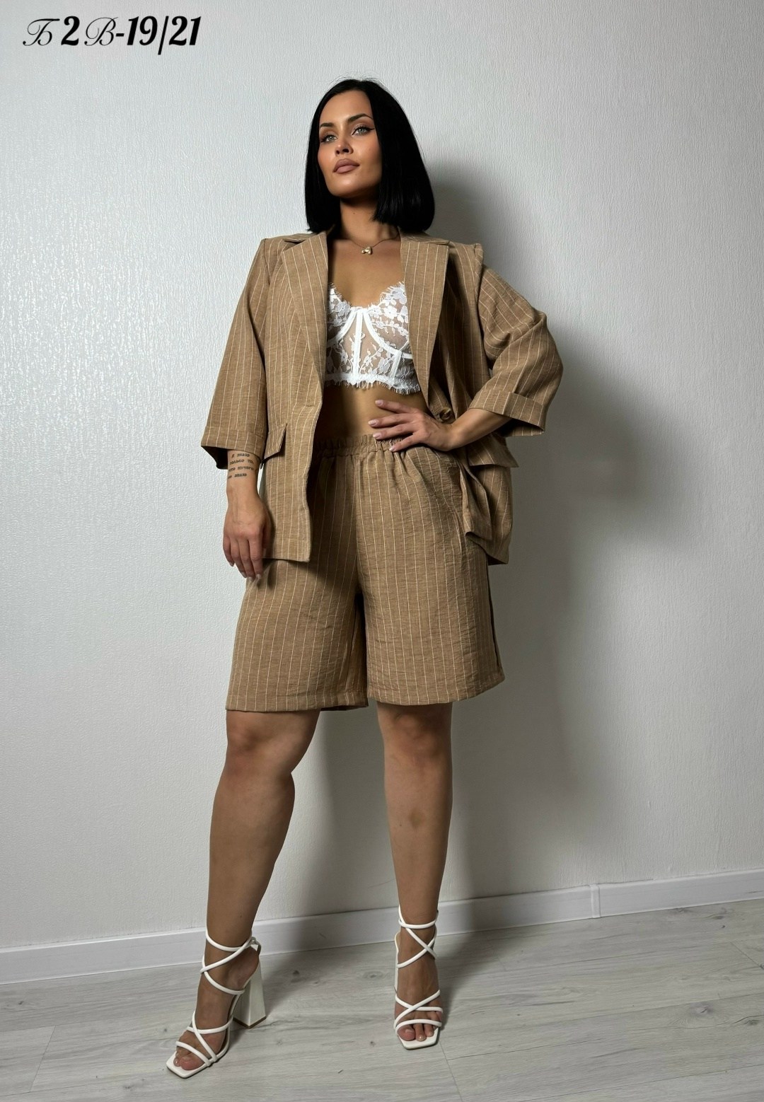 женский костюм с шортами,жакет,бежевый костюм,костюм женский летний с шортами,женские костюмы