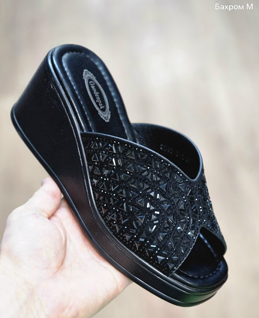 ,шлепанцы женские,женская ,шлепки женские,обуви