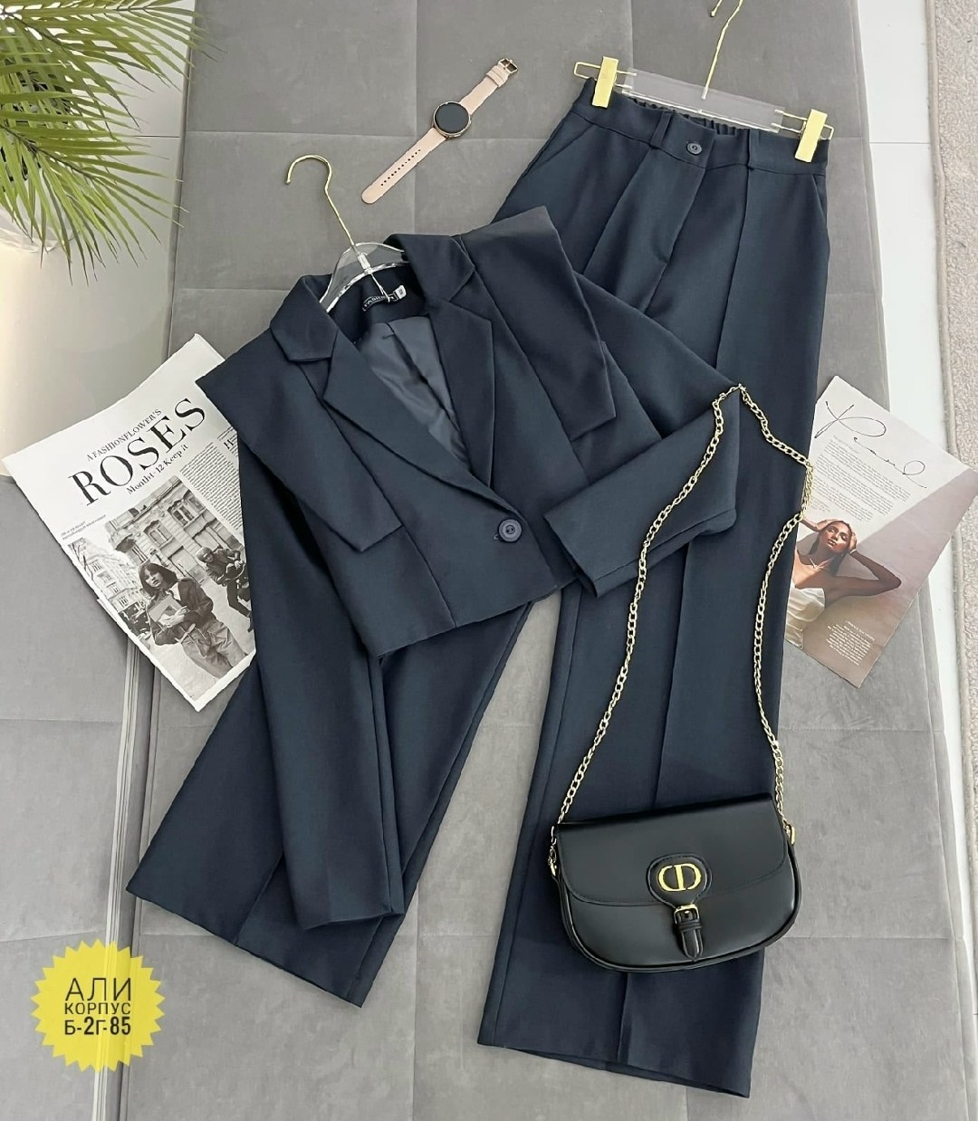 костюм брючный,женский брючный классический костюм,классический брючный костюм с пиджаком cosmo brand,женский костюм тройка,костюм коричневый