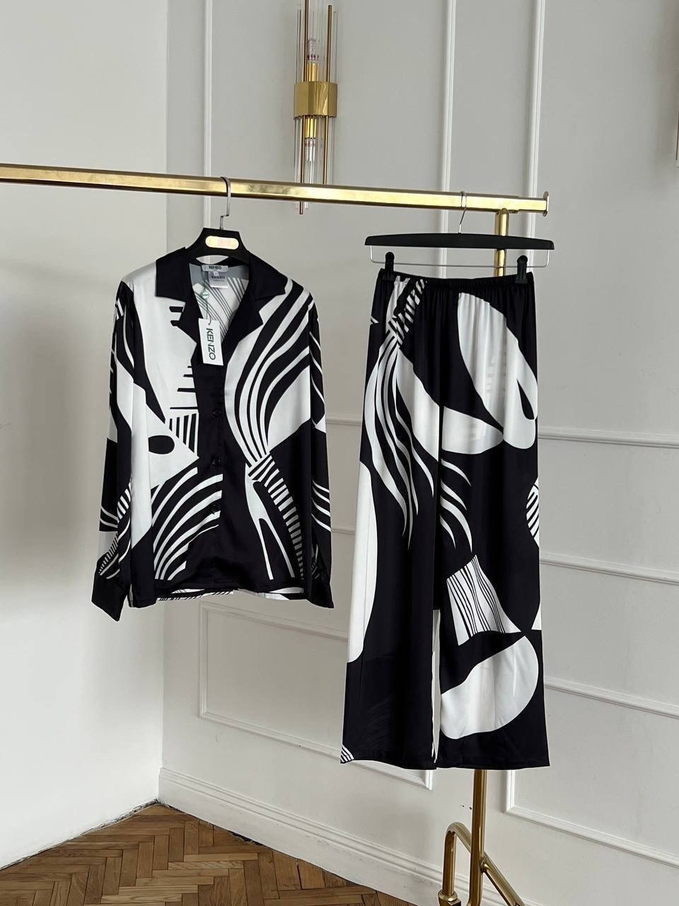 женские костюмы,костюм с принтом,костюм стильный,женский брючный костюм с принтом